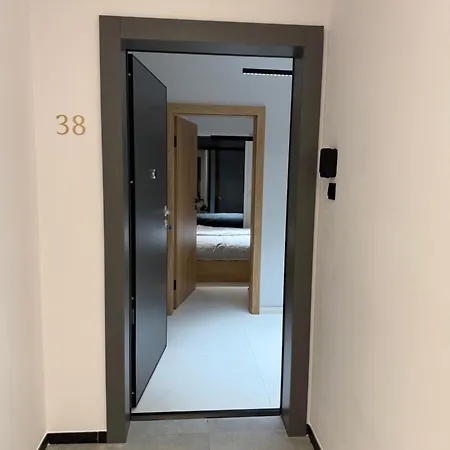 Luxury Terrace Center Апартаменты