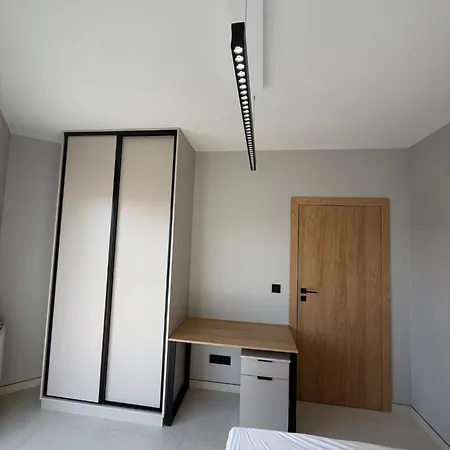 Luxury Terrace Center